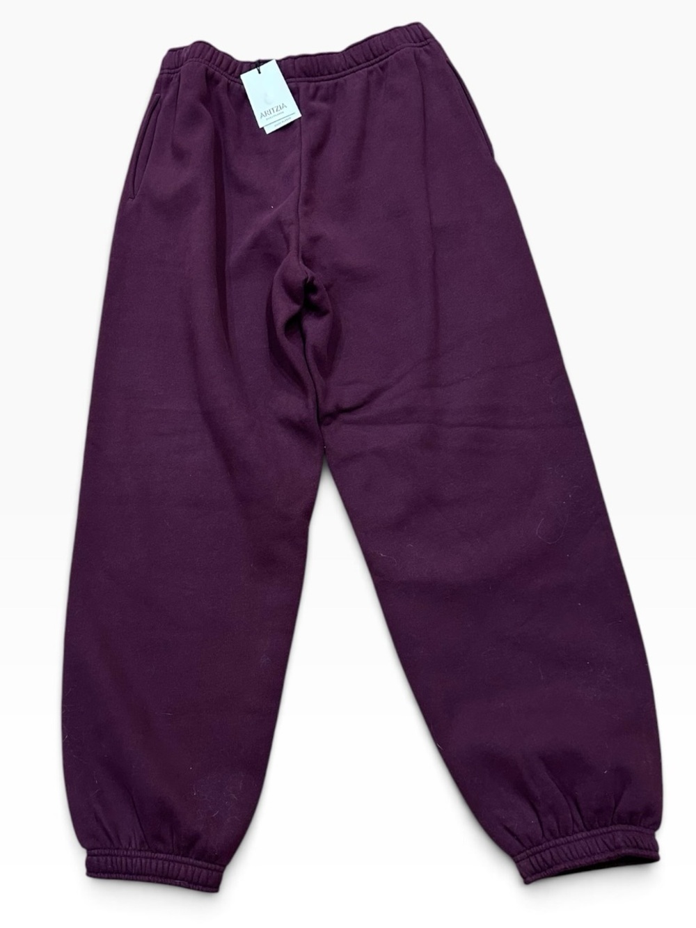 NWT Aritzia Cozy Fleece Joggers Medium Cardamon